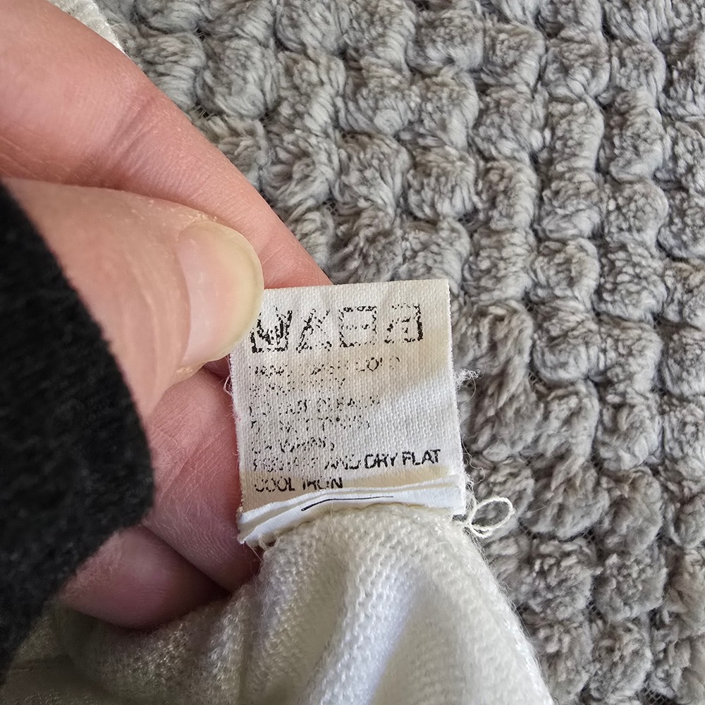 Lang-Chen Vintage Floral Embroidered Short Sleeve Knit‎ Sweater - "Size Free" - Picture 8 of 8